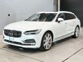 2017 Volvo V90