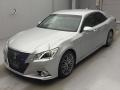 2014 Toyota Crown Hybrid