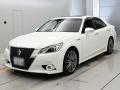 2015 Toyota Crown Hybrid