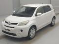 2015 Toyota IST