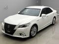 2014 Toyota Crown Hybrid