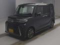 2023 Daihatsu Tanto Custom