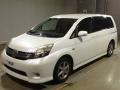 2013 Toyota Isis