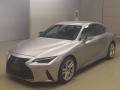 2022 Lexus IS