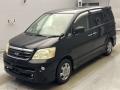 2005 Toyota Noah