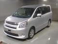 2008 Toyota Noah