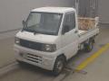 2004 Mitsubishi Minicab Truck