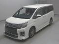 2016 Toyota Voxy