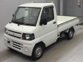 2010 Mitsubishi Minicab Truck