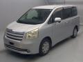 2007 Toyota Noah