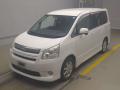 2007 Toyota Noah