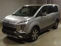2019 Mitsubishi Delica D5