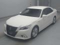 2013 Toyota Crown Hybrid