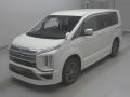 2019 Mitsubishi Delica D5