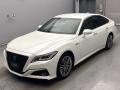 2019 Toyota Crown Hybrid