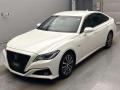 2019 Toyota Crown Hybrid
