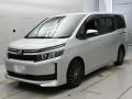 2016 Toyota Voxy