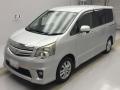 2010 Toyota Noah