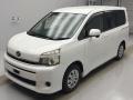 2012 Toyota Voxy
