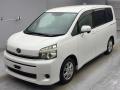 2011 Toyota Voxy