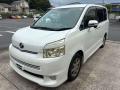 2010 Toyota Voxy