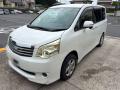 2011 Toyota Noah