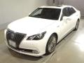 2016 Toyota Crown Majesta