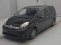 2013 Toyota Isis