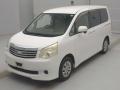 2011 Toyota Noah
