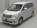2011 Toyota Noah