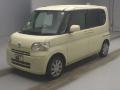 2011 Daihatsu Tanto