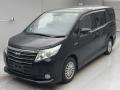 2016 Toyota Noah