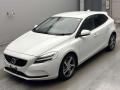 2016 Volvo V40