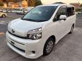 2012 Toyota Voxy