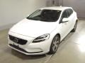 2017 Volvo V40