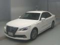 2013 Toyota Crown Hybrid