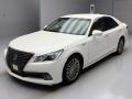 2013 Toyota Crown Hybrid