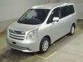 2009 Toyota Noah