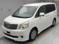 2012 Toyota Noah