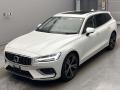 2021 Volvo V60