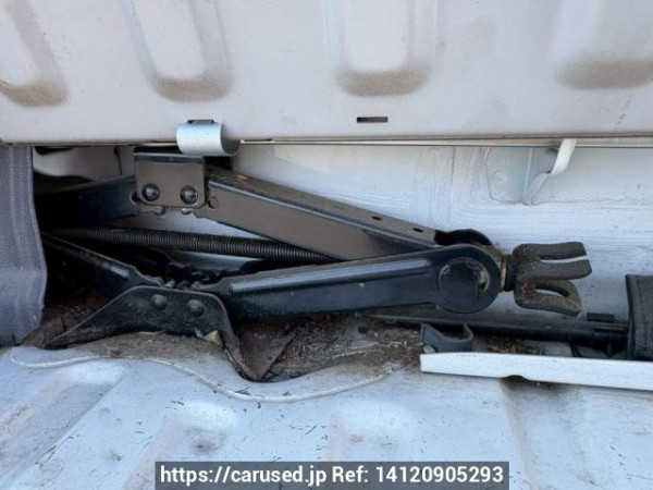 Used 2005 MT mazda bongo-van SK82V Image[45]