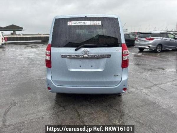 Used 2010 AT toyota noah ZRR70G Image[5]