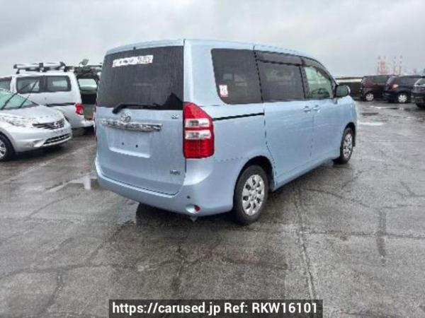 Used 2010 AT toyota noah ZRR70G Image[6]