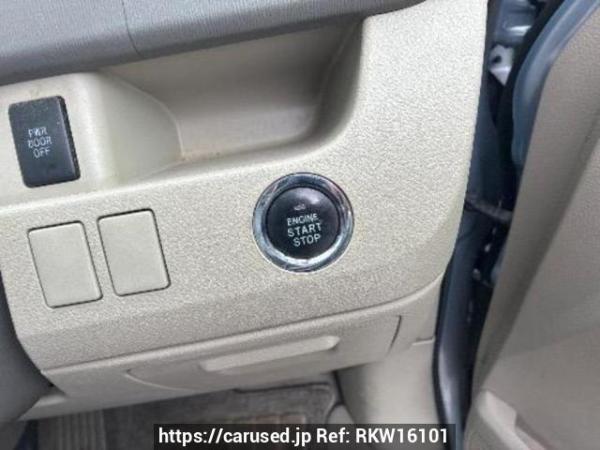 Used 2010 AT toyota noah ZRR70G Image[27]