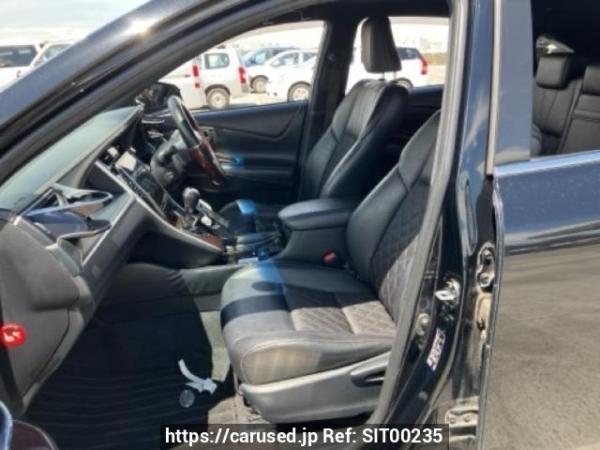 Used 2013 AT toyota harrier ZSU60W Image[12]