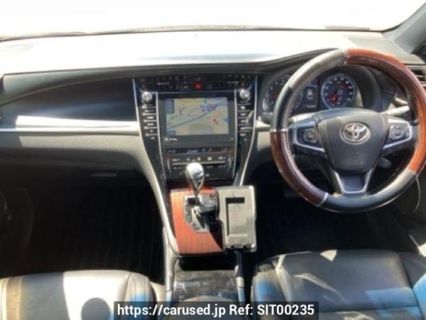 Used 2013 AT toyota harrier ZSU60W Image[16]