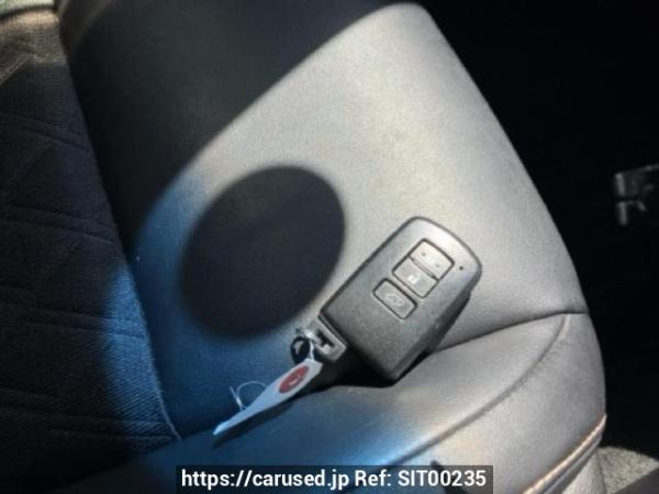 Used 2013 AT toyota harrier ZSU60W Image[27]