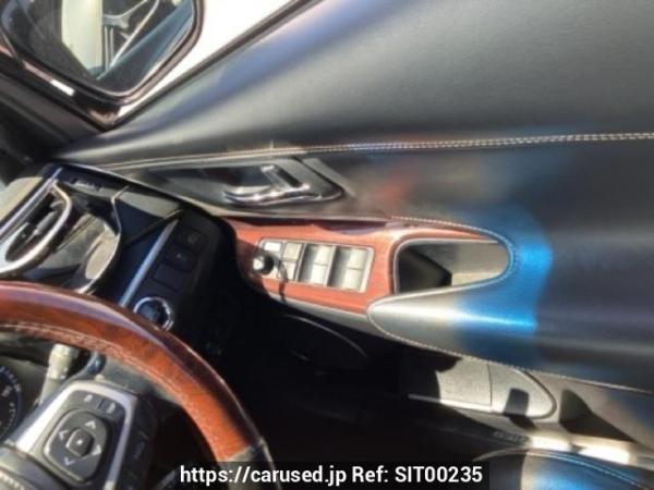 Used 2013 AT toyota harrier ZSU60W Image[28]