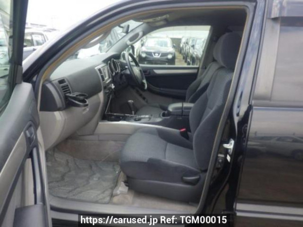 Used 2004 AT toyota hilux-surf TRN215W Image[12]