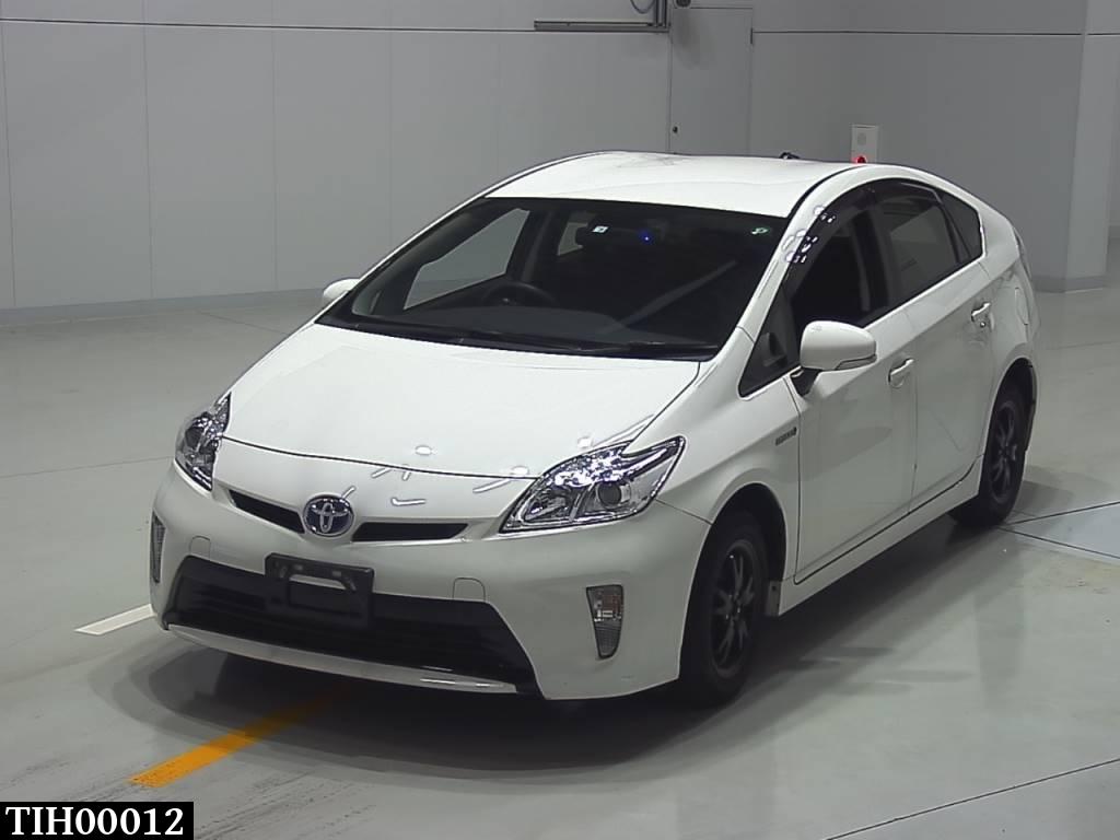 Купить б/у 2014 Toyota Prius ZVW30 (TIH00012) | Japanese
